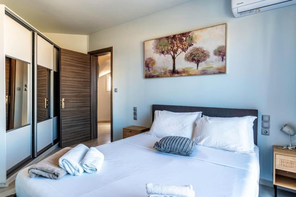 Zefyros Suite , Seafront Retreat ! Panormos  Bagian luar foto